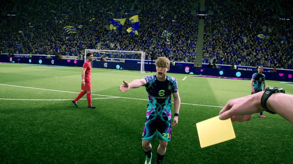 eFootball 6.1.0 hakem kamerası